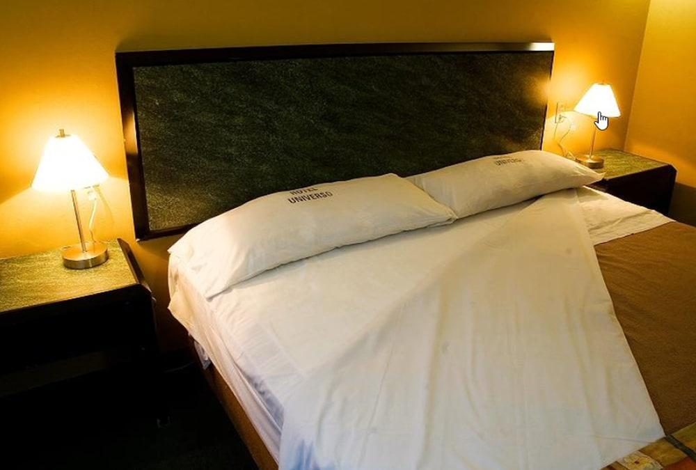 גואדלחארה Hotel Universo מראה חיצוני תמונה