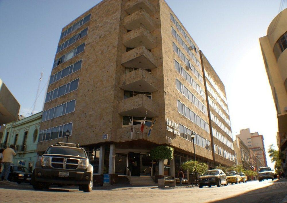 גואדלחארה Hotel Universo מראה חיצוני תמונה