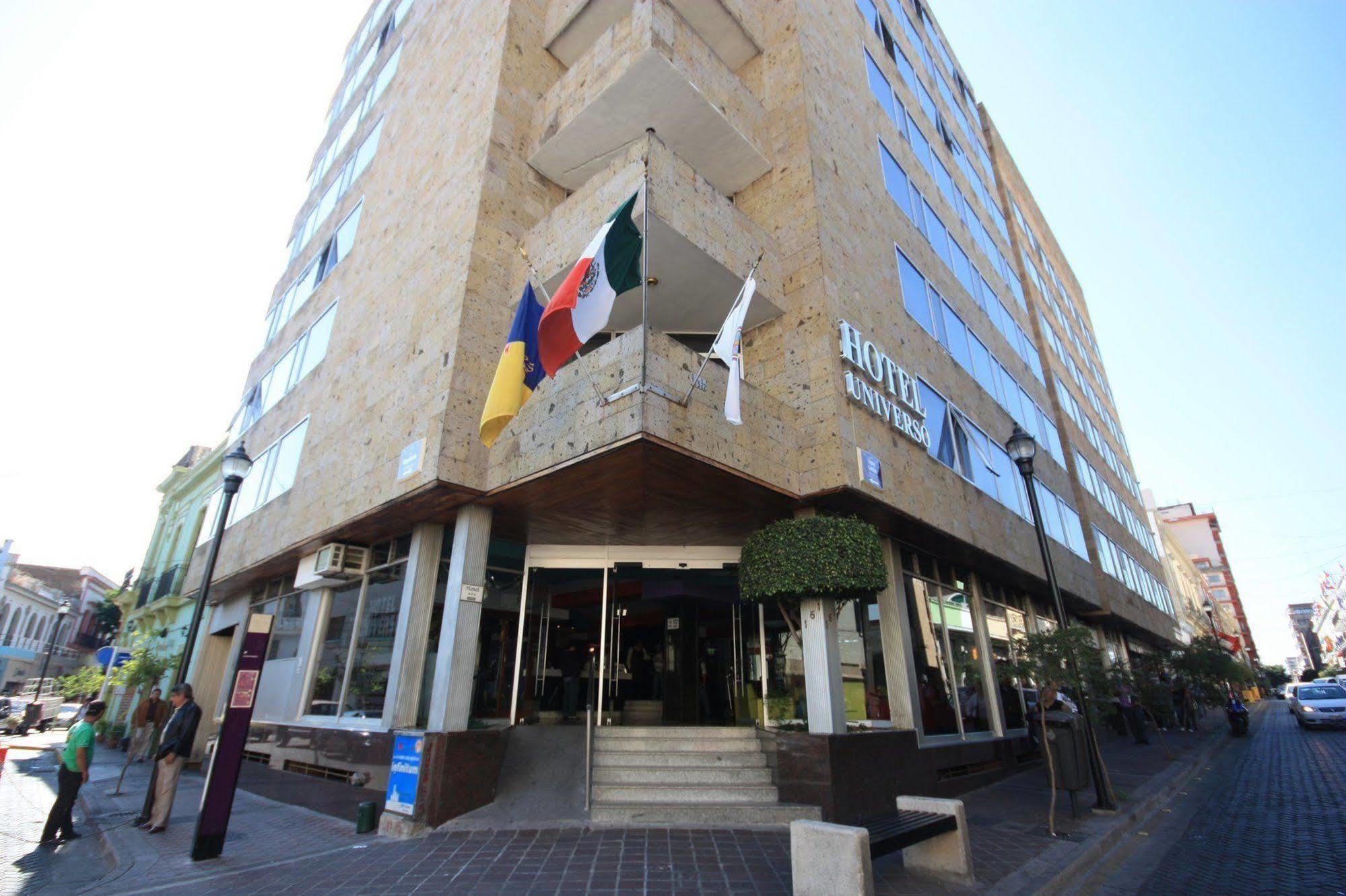 גואדלחארה Hotel Universo מראה חיצוני תמונה